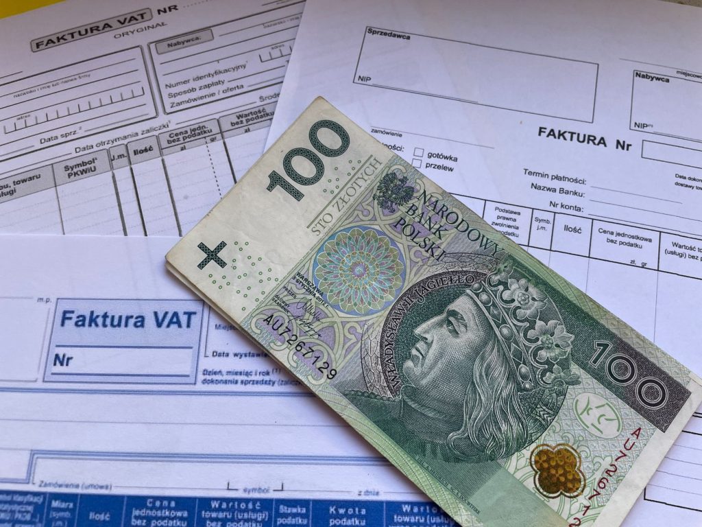 polish zloty on business invoice documents